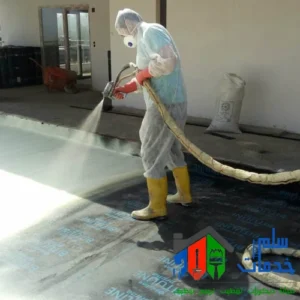 عزل اسطح من تسربات المياه بالرياض